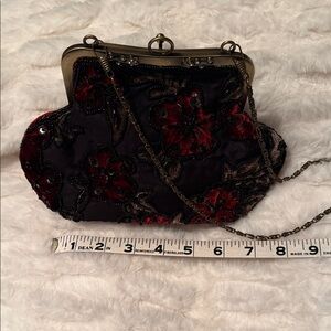 Elegant Floral Evening Clutch